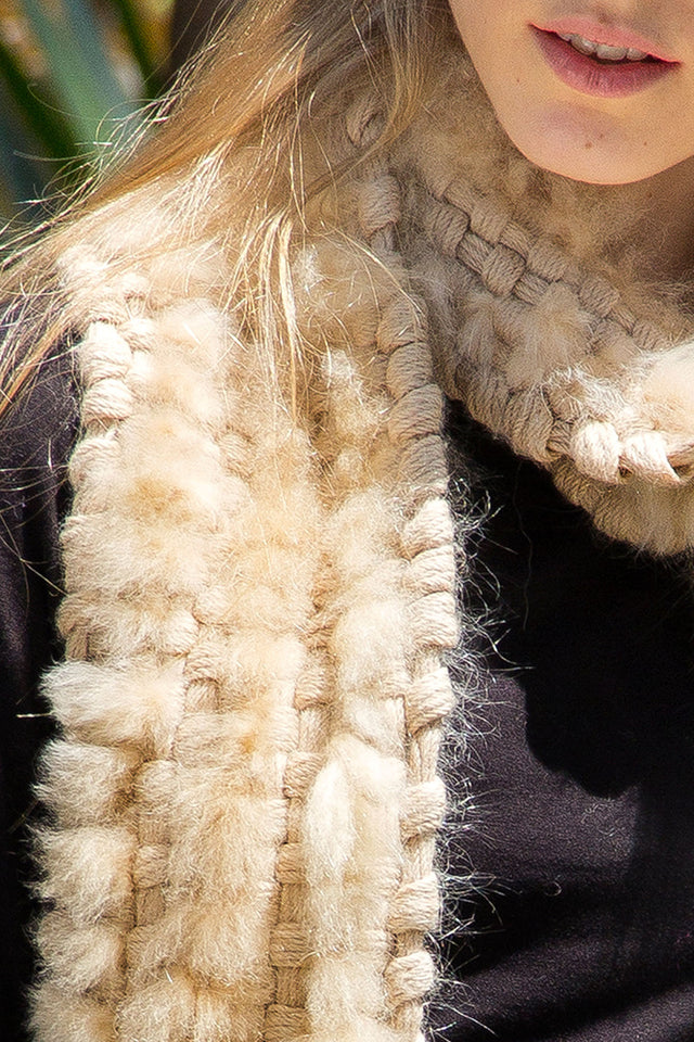 100% Baby Alpaca Fur Scarf - Beige - Princesa Inca®