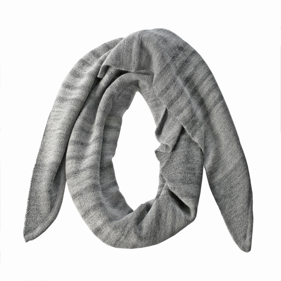 Triangle 100% Baby Alpaca Scarf ~ Gray - Princesa Inca®