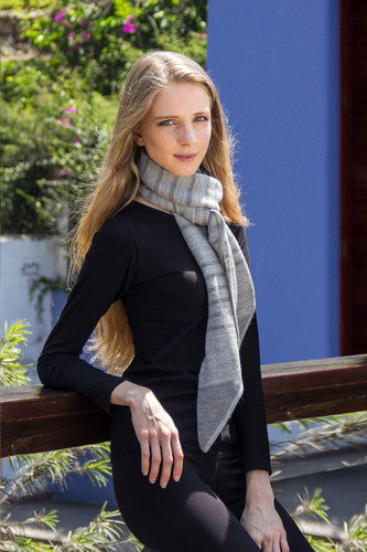 Triangle 100% Baby Alpaca Scarf ~ Gray - Princesa Inca®